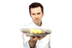 Lo chef del Ginevra Restaurant, ristorante ad Ancona Centro
